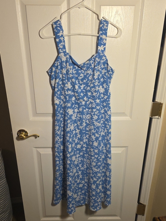 52Seven Dresses & Skirts - Blue Floral Midi Dress with White Blossom Pattern